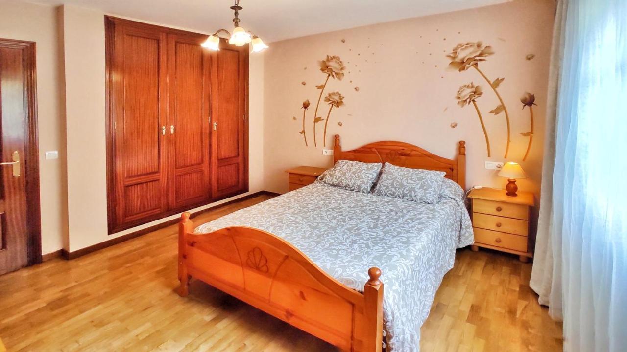 Apartamento Con Wifi En Casco Historico Betanzos Exteriör bild